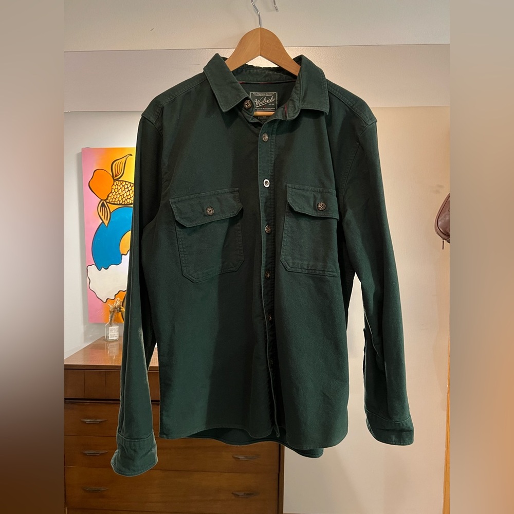 Men’s Medium Woolrich Button Up Shirt Green